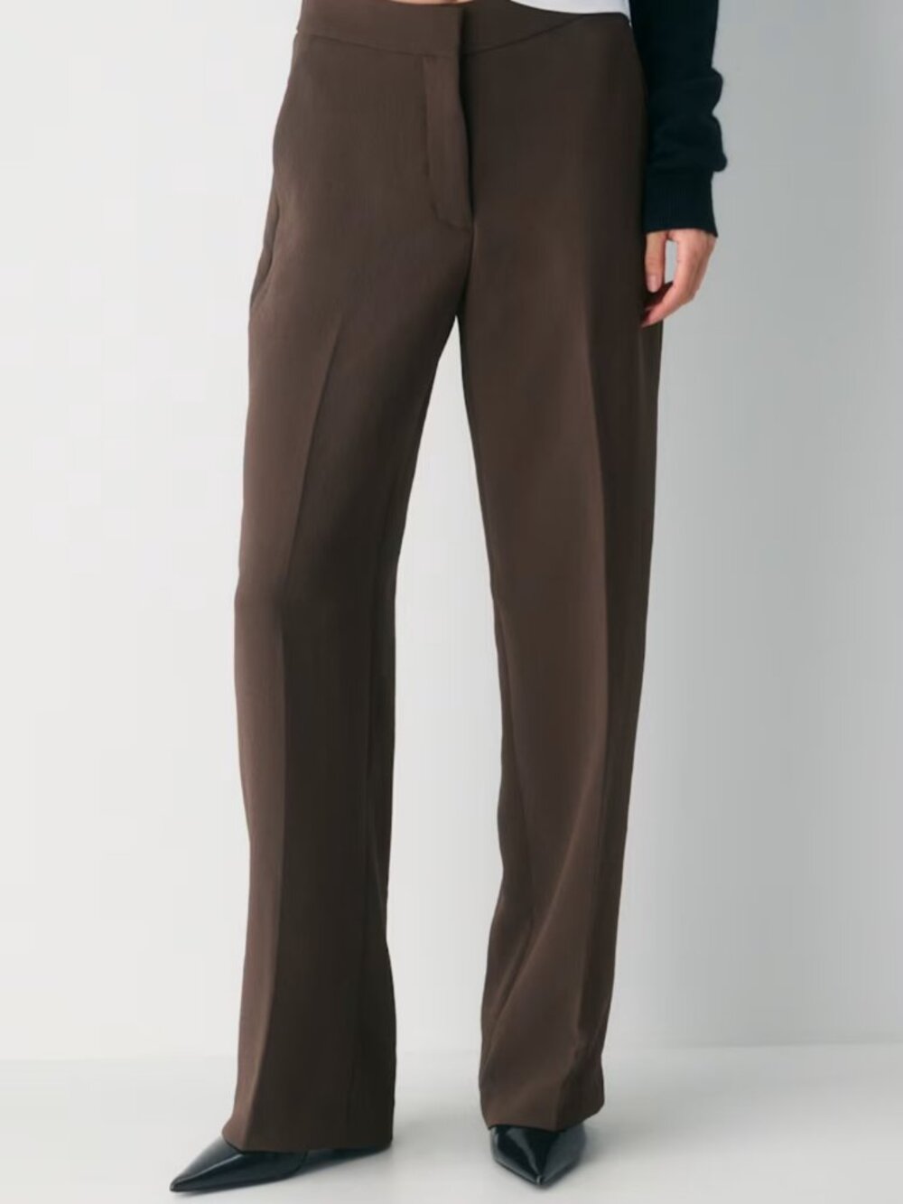 NWT Aritzia LIMITLESS Crepette Pants Rich Mocha Brown 8 REG